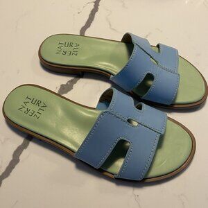 Naturalizer  Women's Fame Slide Sandal